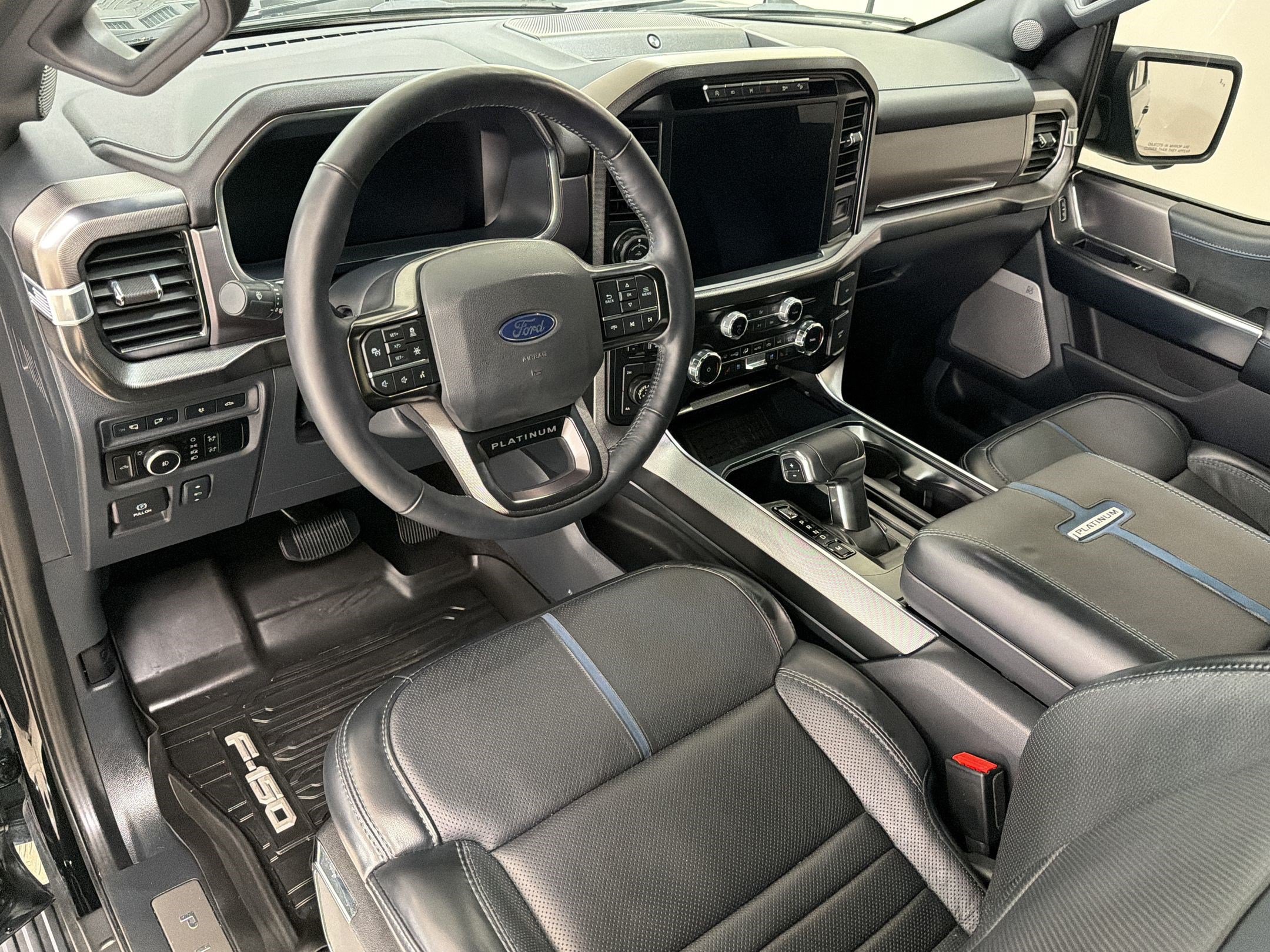 Certified 2024 Ford F150 Platinum w/ FX4 Off-Road Package AWD/4WD image 4