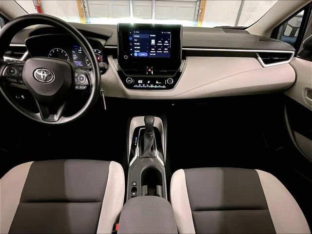 Used 2023 Toyota Corolla LE FWD image 14