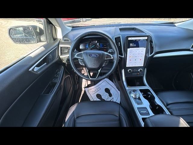 Certified 2023 Ford Edge SEL w/ Convenience Package AWD/4WD image 13