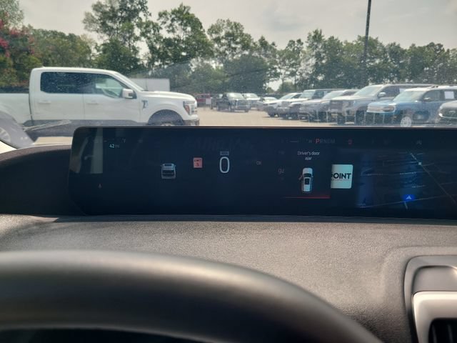 Certified 2025 Ford Expedition Active RWD image 16