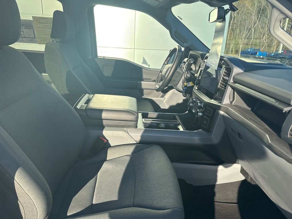 Certified 2024 Ford F150 XLT w/ Mobile Office Package image 31