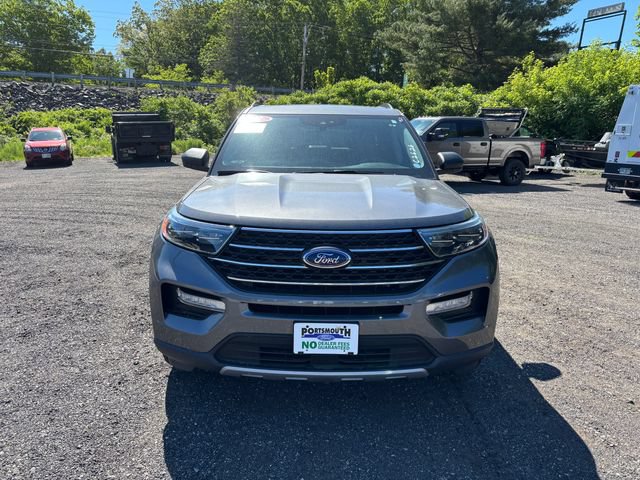 Certified 2022 Ford Explorer XLT w/ Equipment Group 202A AWD/4WD image 9