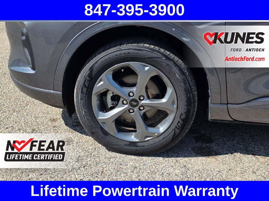Certified 2024 Ford Escape ST-Line AWD/4WD image 14