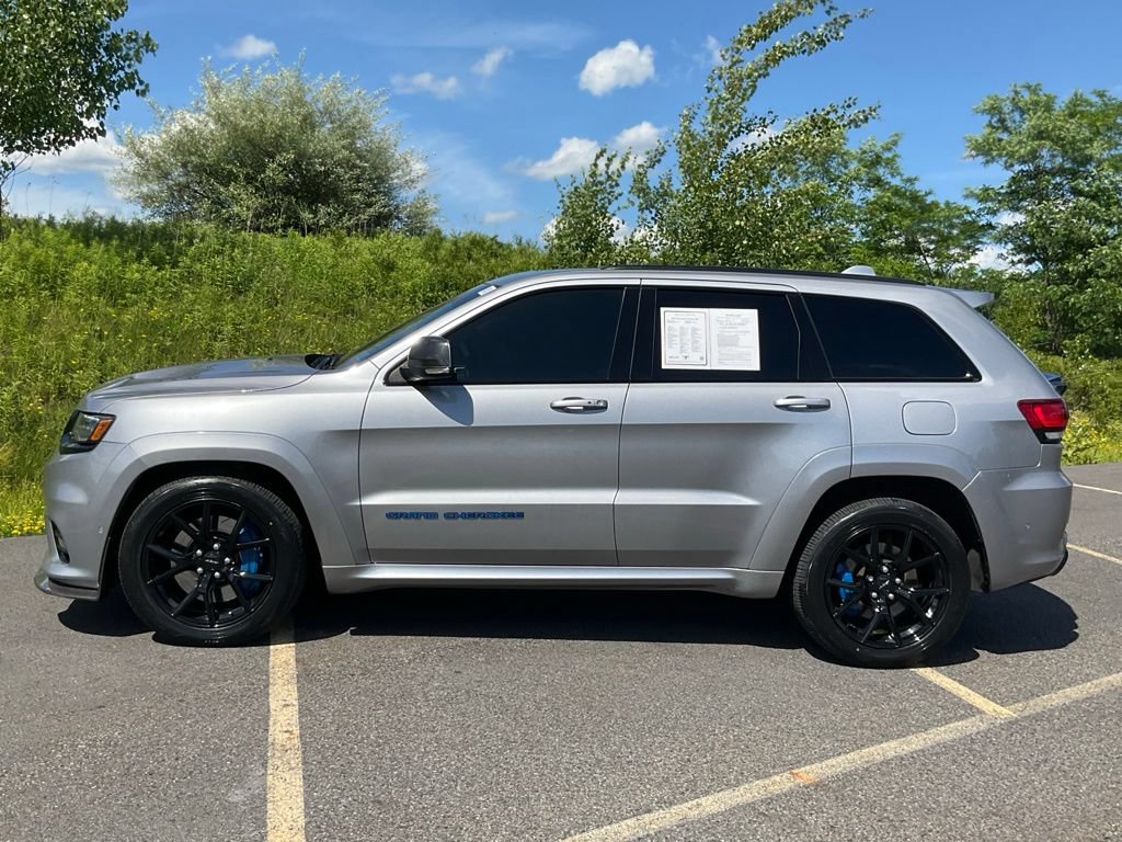 Used 2018 Jeep Grand Cherokee SRT AWD/4WD image 31