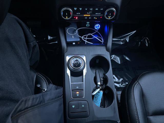 Certified 2022 Ford Escape SEL image 27