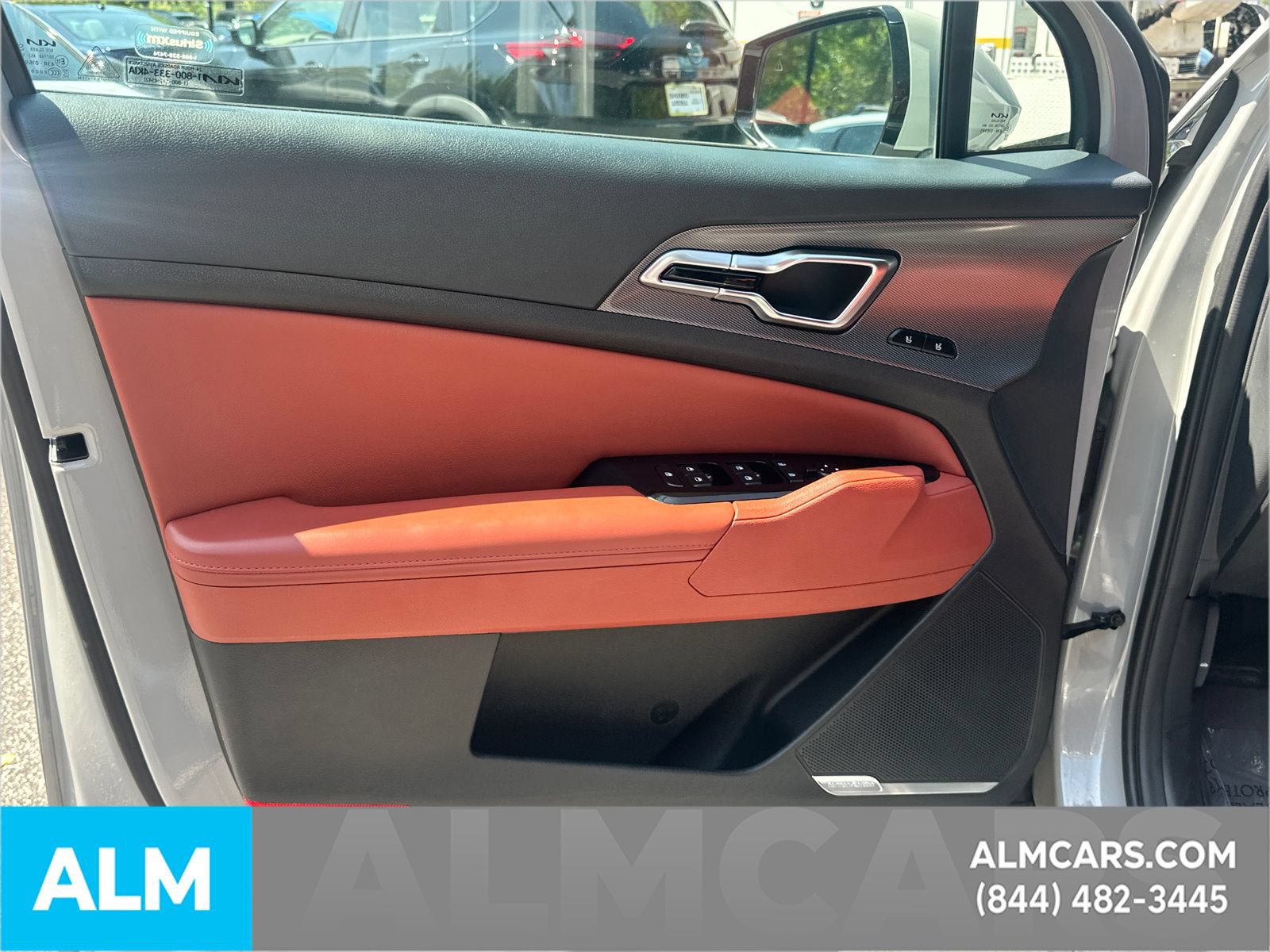 Used 2023 Kia Sportage SX FWD image 11