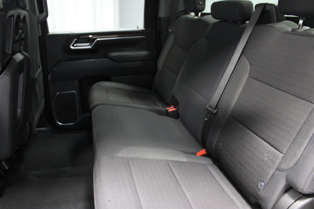 Used 2025 Chevrolet Silverado 2500 LT w/ Safety Package AWD/4WD image 21