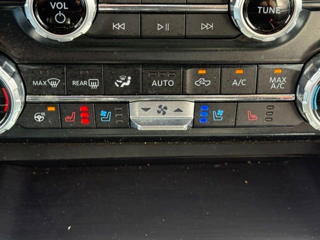 Certified 2022 Ford F150 Lariat w/ Equipment Group 502A High AWD/4WD image 31