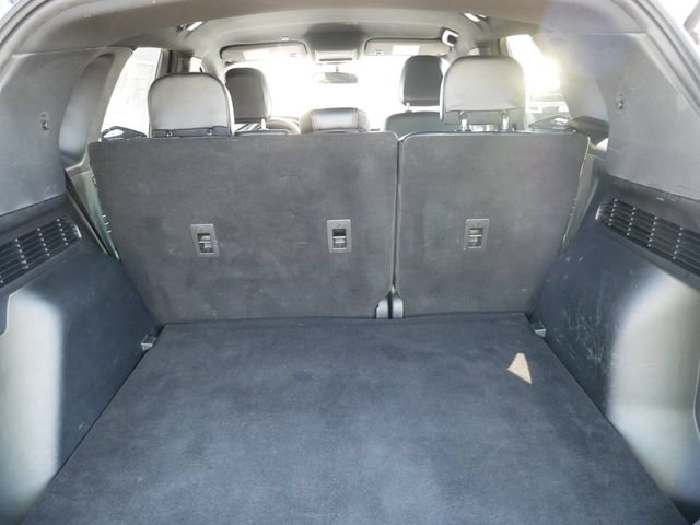 Certified 2025 Ford Escape ST-Line AWD/4WD image 6