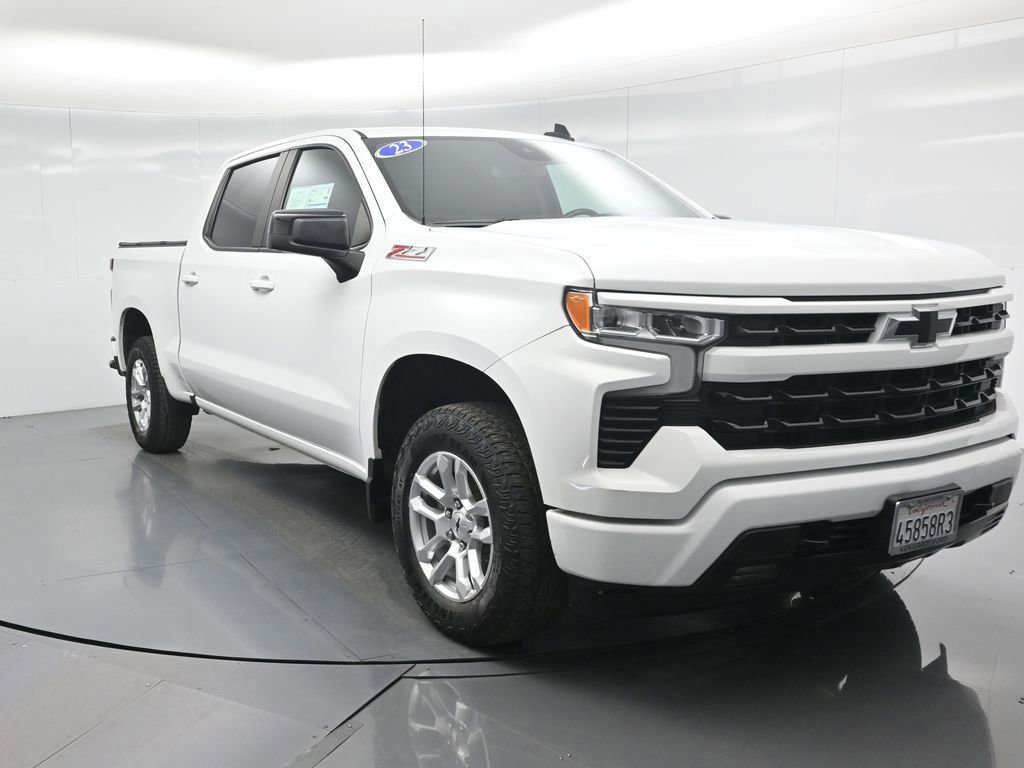 Used 2023 Chevrolet Silverado 1500 RST w/ Z71 Off-Road Package image 7