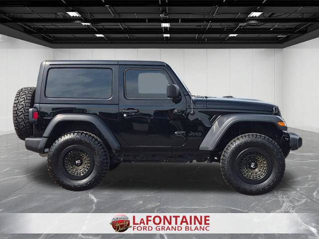 Used 2023 Jeep Wrangler Sport AWD/4WD image 6