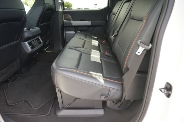 Certified 2025 Ford F250 Lariat w/ FX4 Off-Road Package AWD/4WD image 12