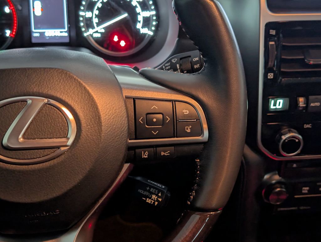 Used 2022 Lexus GX 460 Premium AWD/4WD image 19