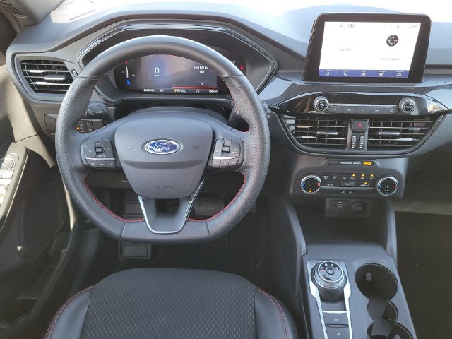 Certified 2025 Ford Escape ST-Line AWD/4WD image 9