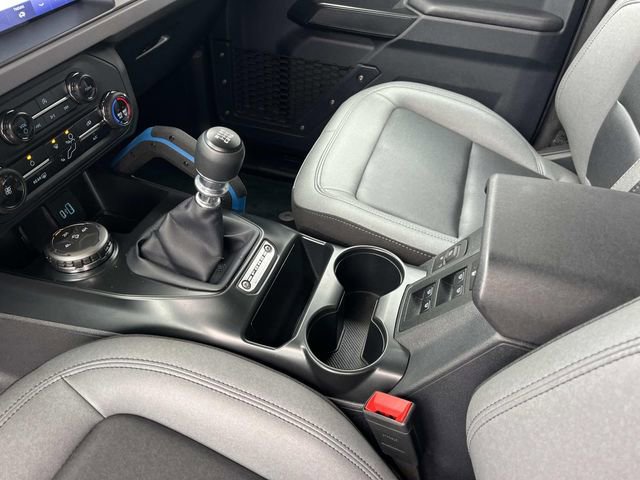 Certified 2024 Ford Bronco Black Diamond AWD/4WD image 15