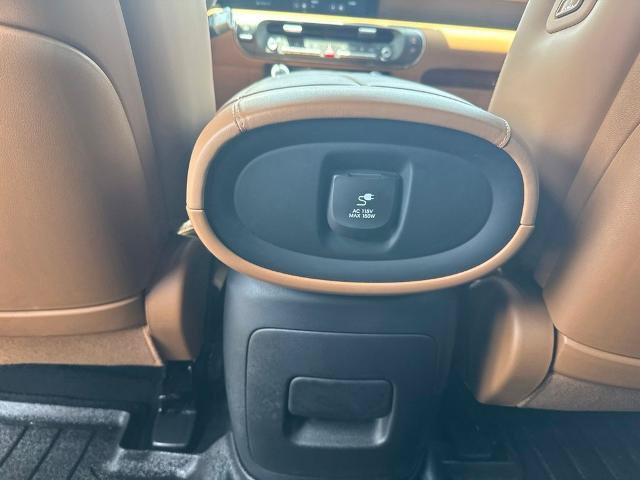 Used 2026 Hyundai Palisade Calligraphy FWD image 18
