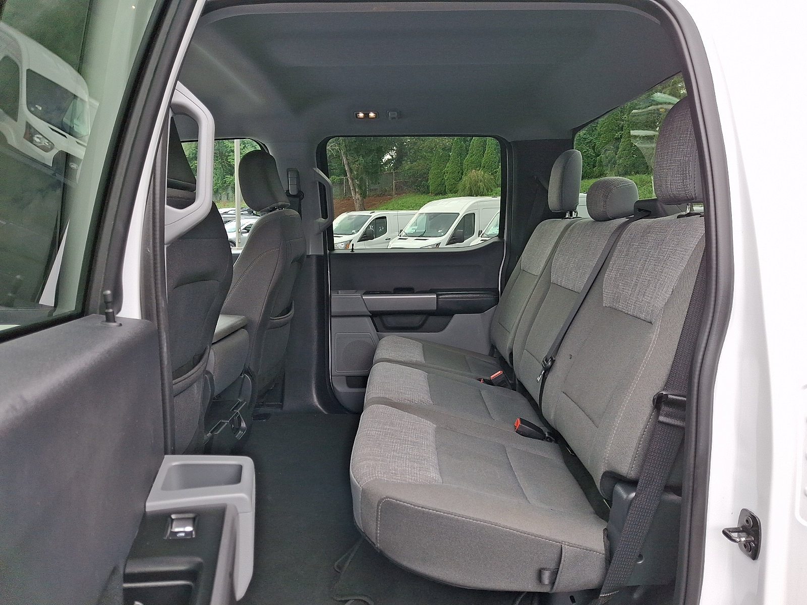 Certified 2025 Ford F250 XLT AWD/4WD image 10