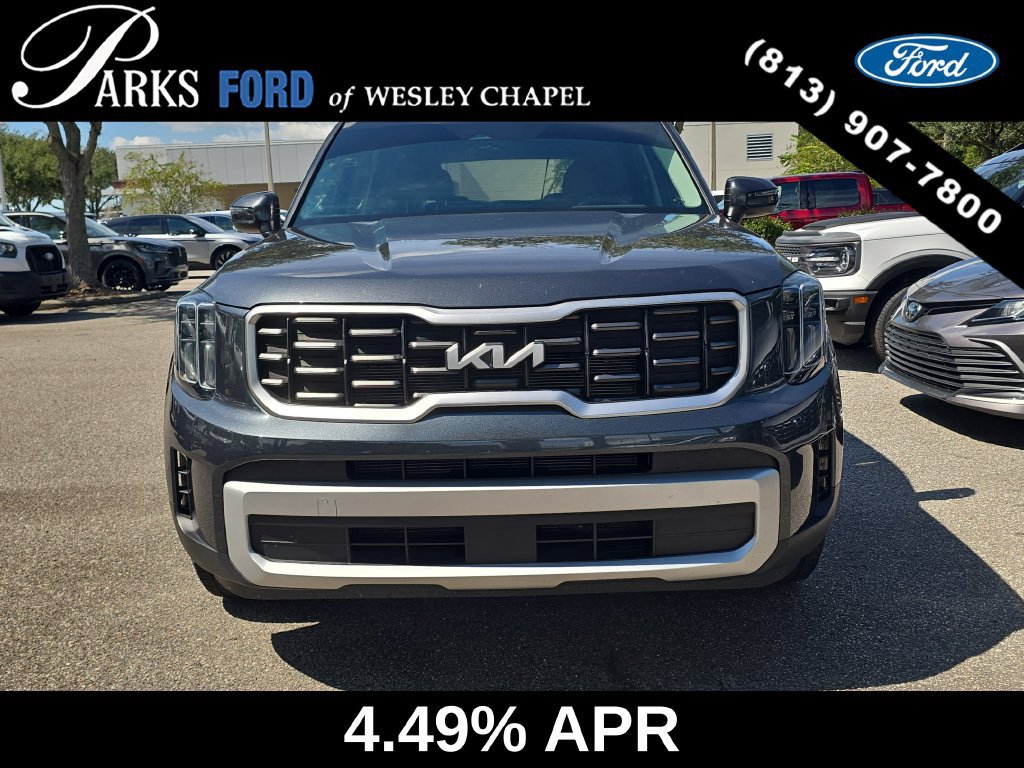 Used 2024 Kia Telluride S w/ S Sunroof Package FWD image 3