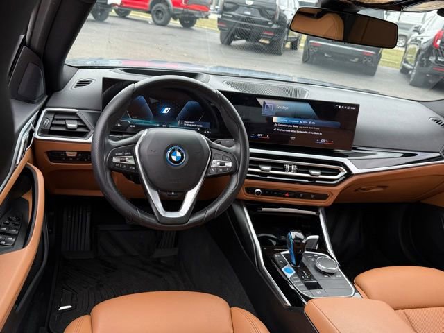 Used 2023 BMW i4 eDrive40 w/ Premium Package image 22