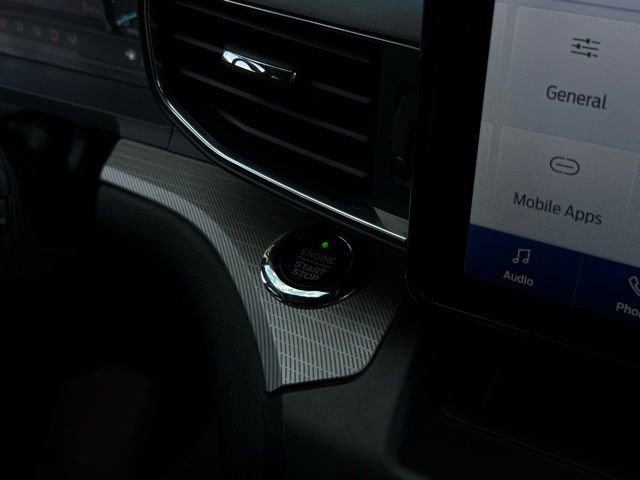 Certified 2020 Ford Explorer XLT w/ Equipment Group 202A image 34