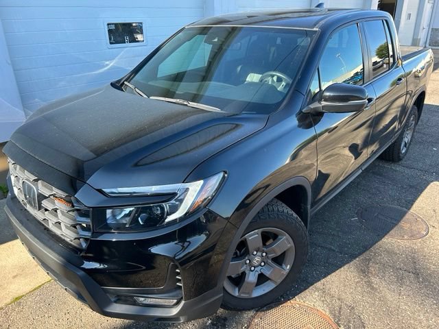 Used 2024 Honda Ridgeline TrailSport image 1