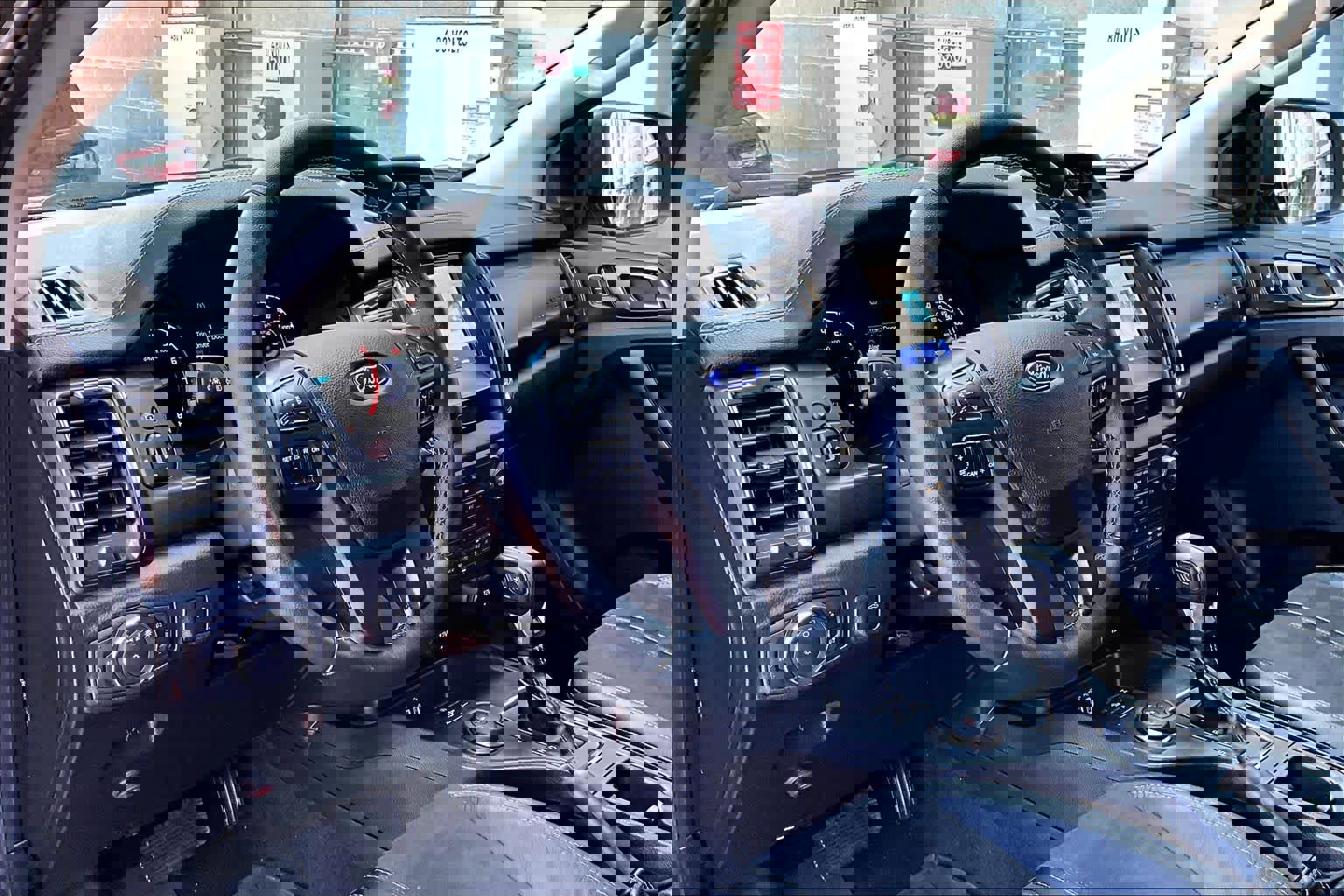 Certified 2022 Ford Ranger Lariat w/ Tremor Off-Road Package image 20