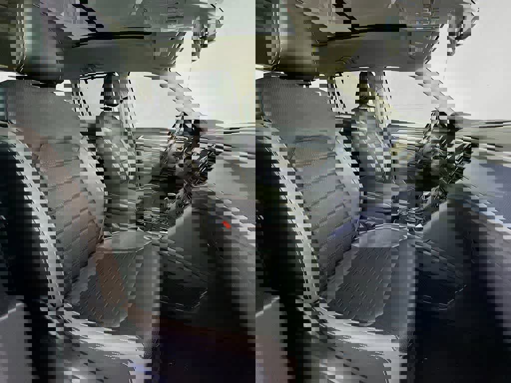 Used 2022 Volkswagen Atlas SEL Premium image 18