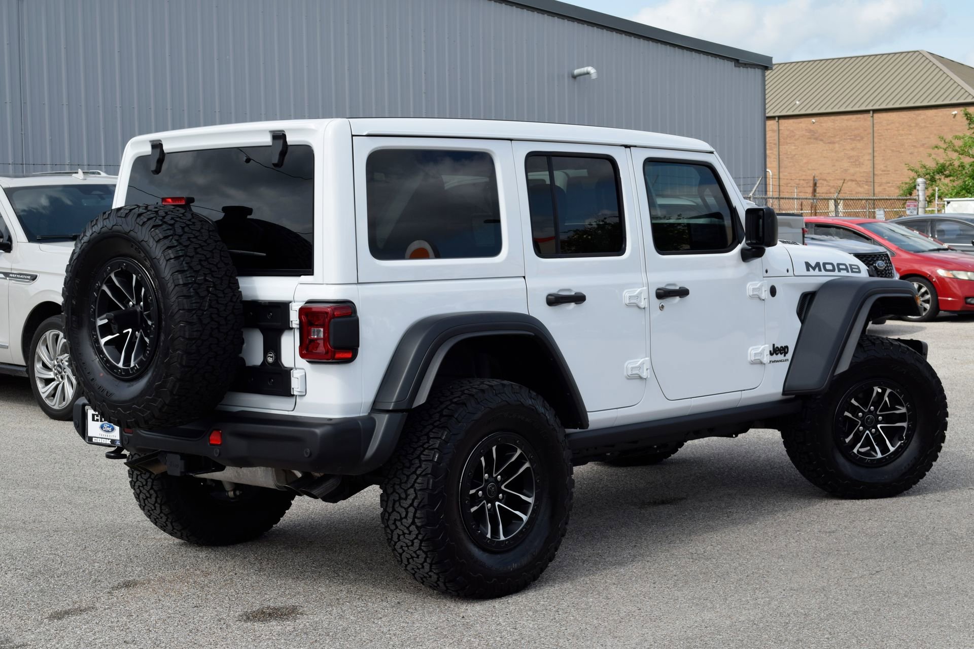 Used 2026 Jeep Wrangler Unlimited Rubicon 392 w/ Quick Order Package 27X Moab AWD/4WD image 4