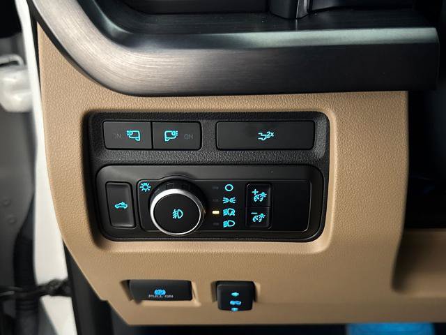 Certified 2023 Ford F250 Lariat w/ Lariat Ultimate Package AWD/4WD image 21