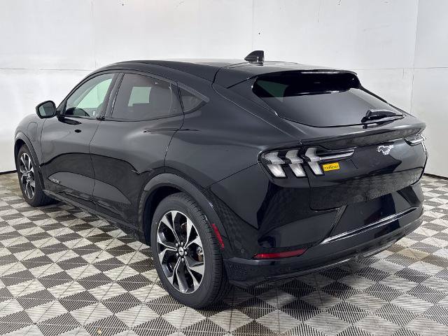 Certified 2022 Ford Mustang Mach-E Premium AWD/4WD image 7