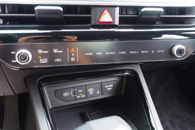 Used 2025 Kia K5 GT-Line w/ GT-Line Premium Package FWD image 27