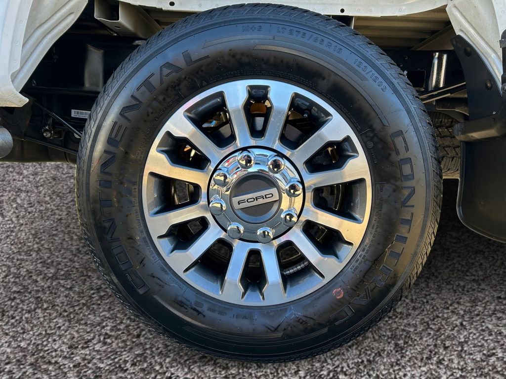 Certified 2022 Ford F250 Lariat w/ Lariat Value Package image 14