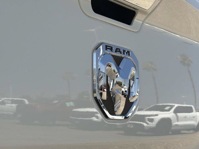 Used 2022 RAM 2500 Limited AWD/4WD image 9