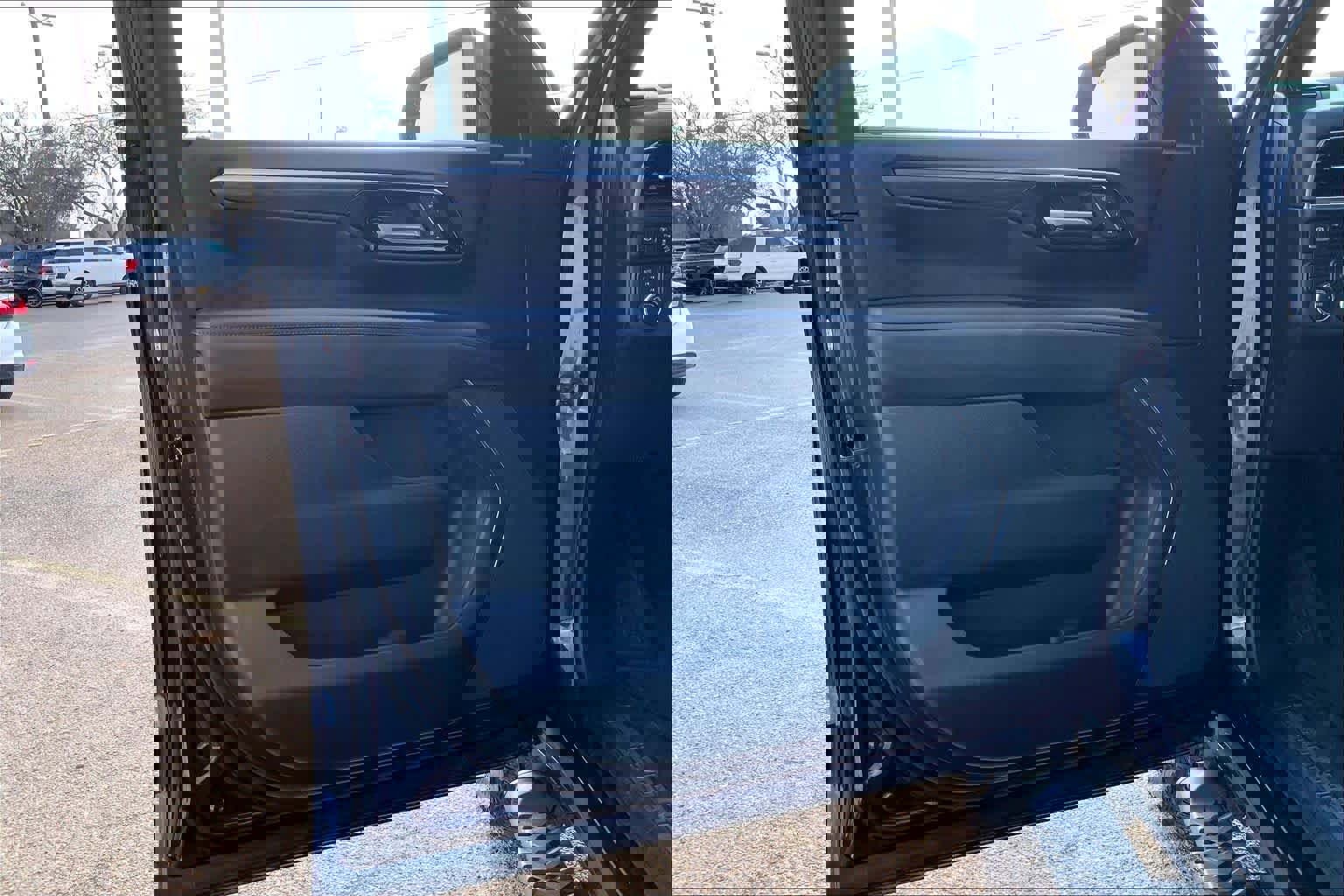 Used 2025 Chevrolet Tahoe Z71 image 22