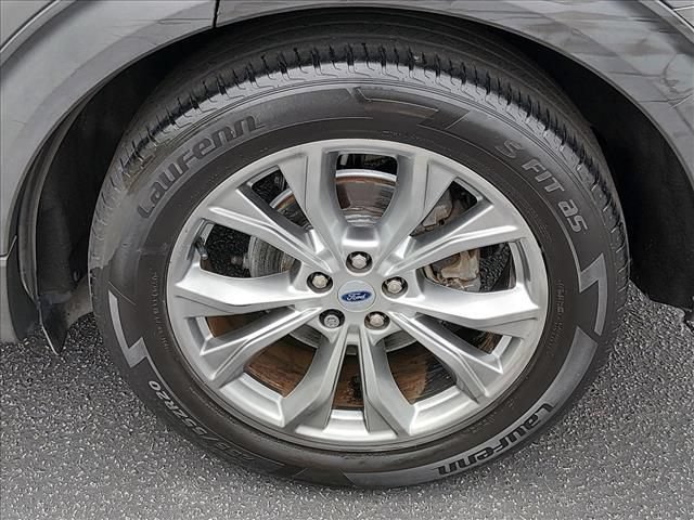 Certified 2021 Ford Explorer XLT w/ Equipment Group 202A RWD image 17