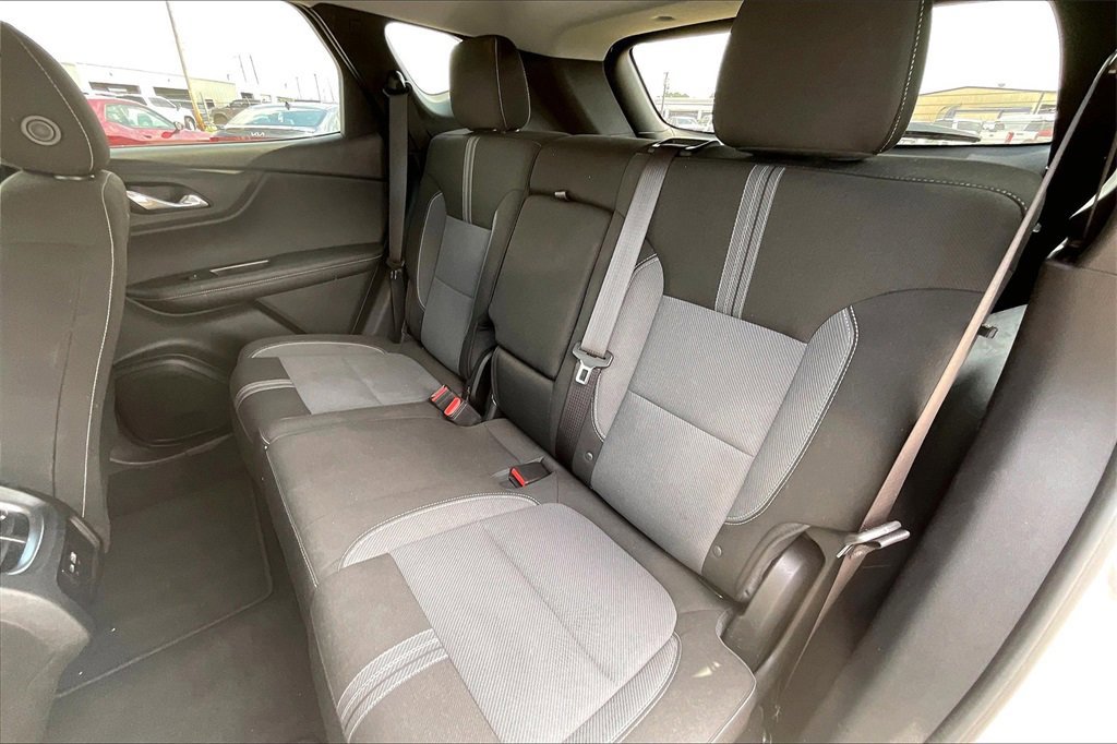 Used 2023 Chevrolet Blazer LT image 19