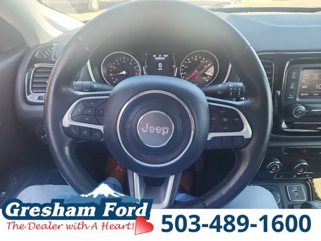 Used 2018 Jeep Compass Latitude AWD/4WD image 22