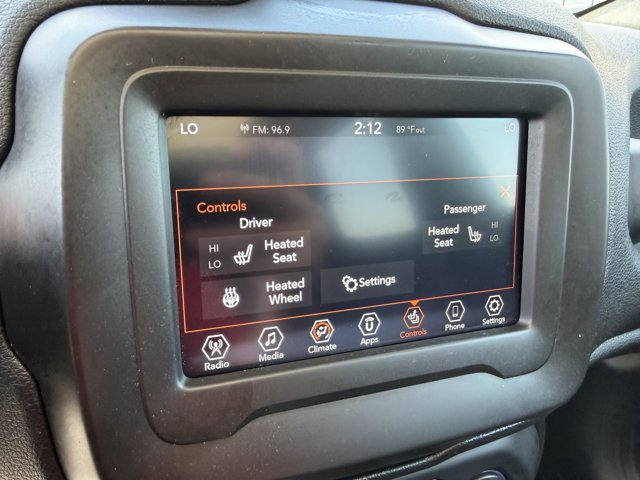 Used 2020 Jeep Renegade Trailhawk w/ Cold Weather Group AWD/4WD image 10
