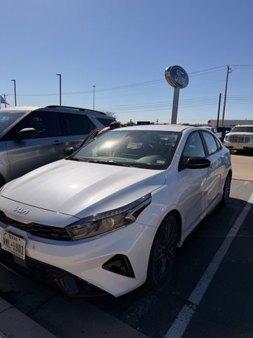 Used 2024 Kia Forte GT-Line image 2