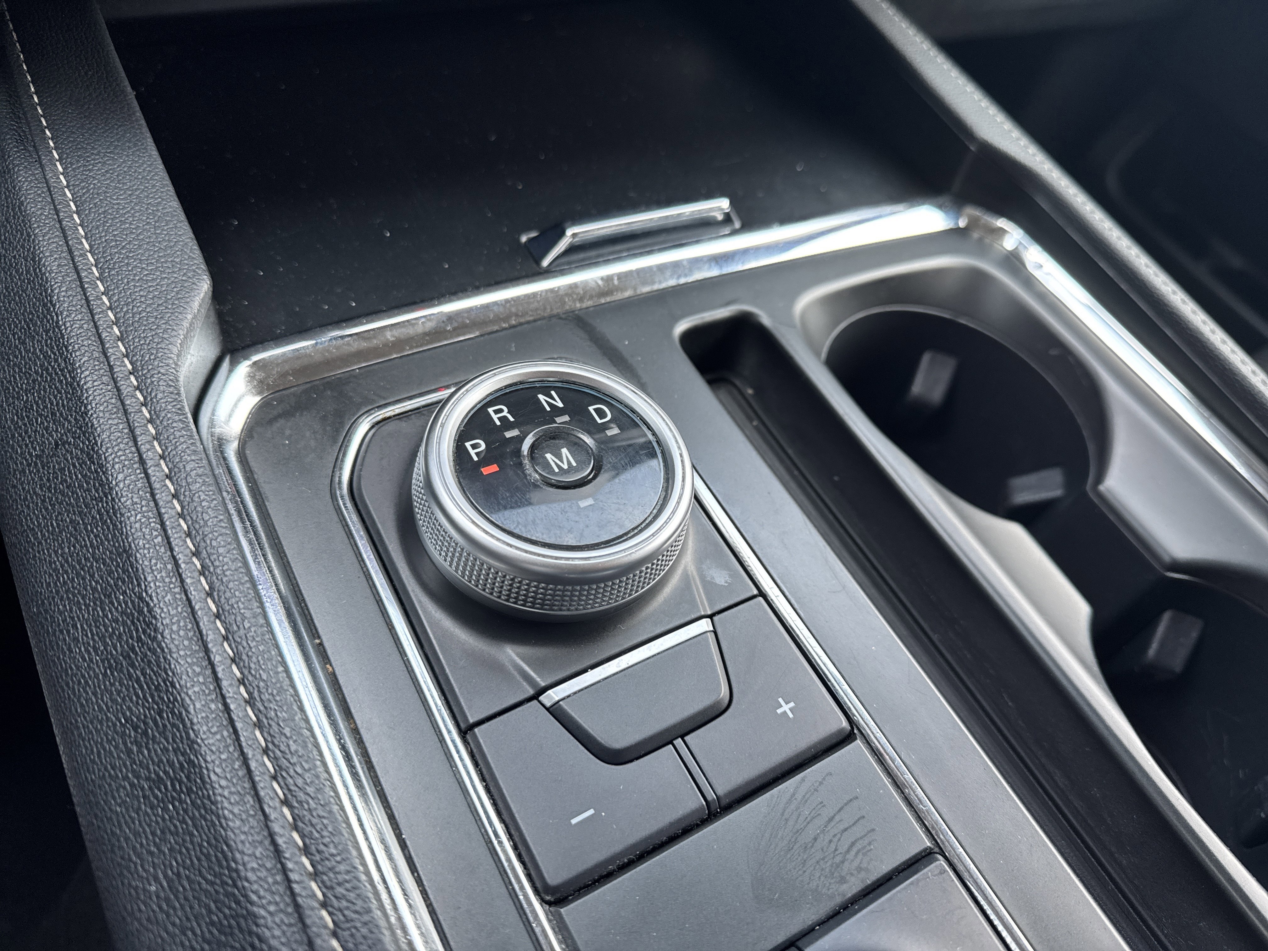 Certified 2024 Ford Expedition XLT image 22