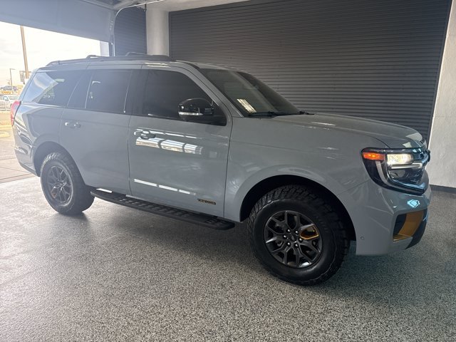 Certified 2025 Ford Expedition Tremor AWD/4WD image 15