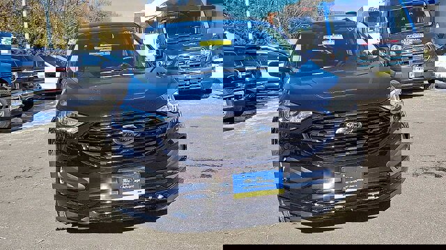 Certified 2022 Ford Edge SE w/ Black Appearance Package image 13