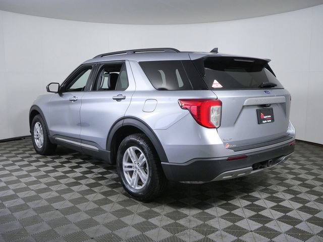Certified 2024 Ford Explorer XLT w/ Equipment Group 202A AWD/4WD image 7