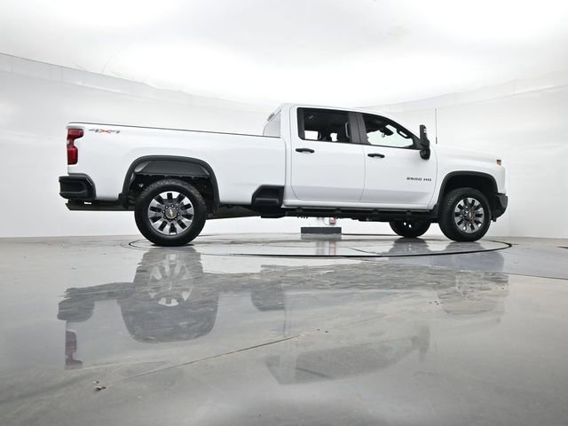 Used 2025 Chevrolet Silverado 2500 Custom AWD/4WD image 29