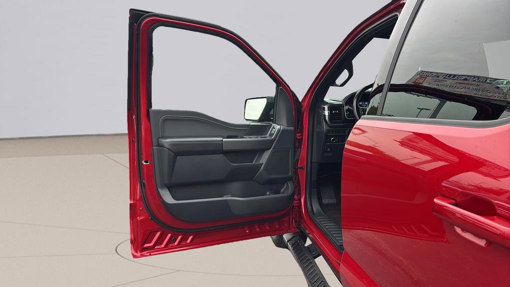 Certified 2022 Ford F150 XLT w/ Equipment Group 302A High image 26