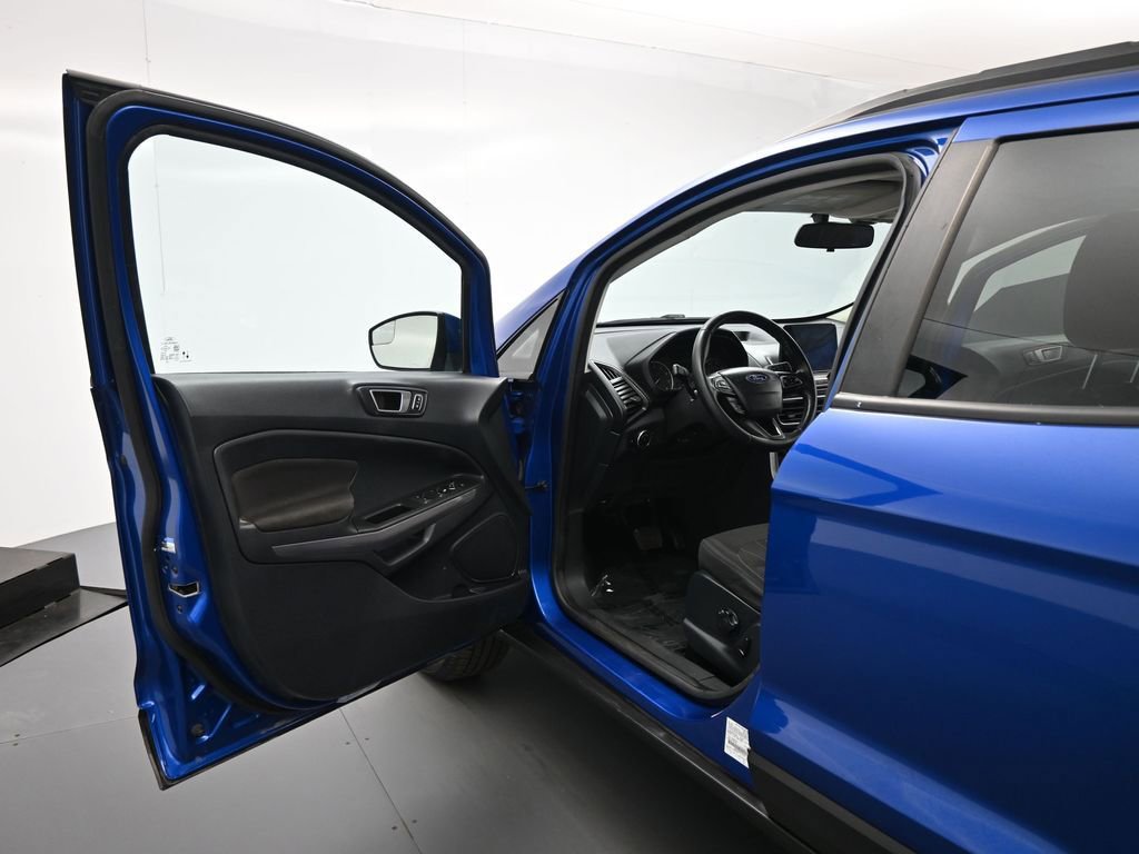 Certified 2020 Ford EcoSport SE image 9