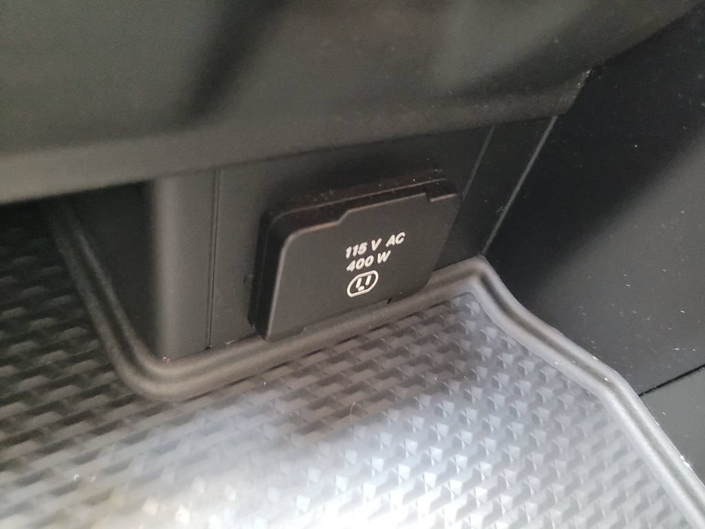 Used 2022 RAM 2500 Limited AWD/4WD image 30