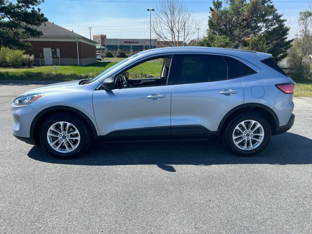 Certified 2022 Ford Escape SE w/ Convenience Package image 2