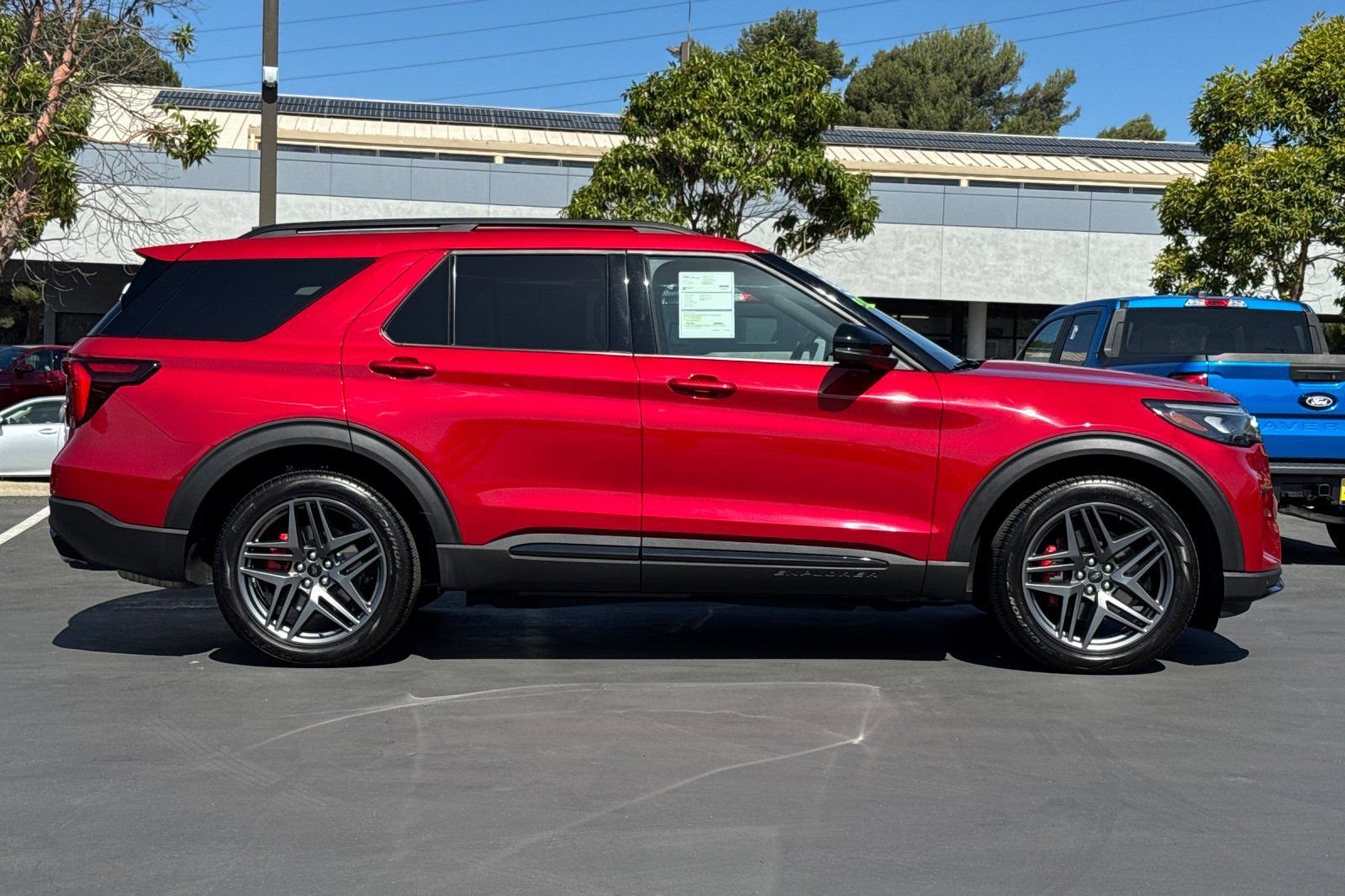Certified 2025 Ford Explorer ST w/ Sun And Sound Package AWD/4WD image 4