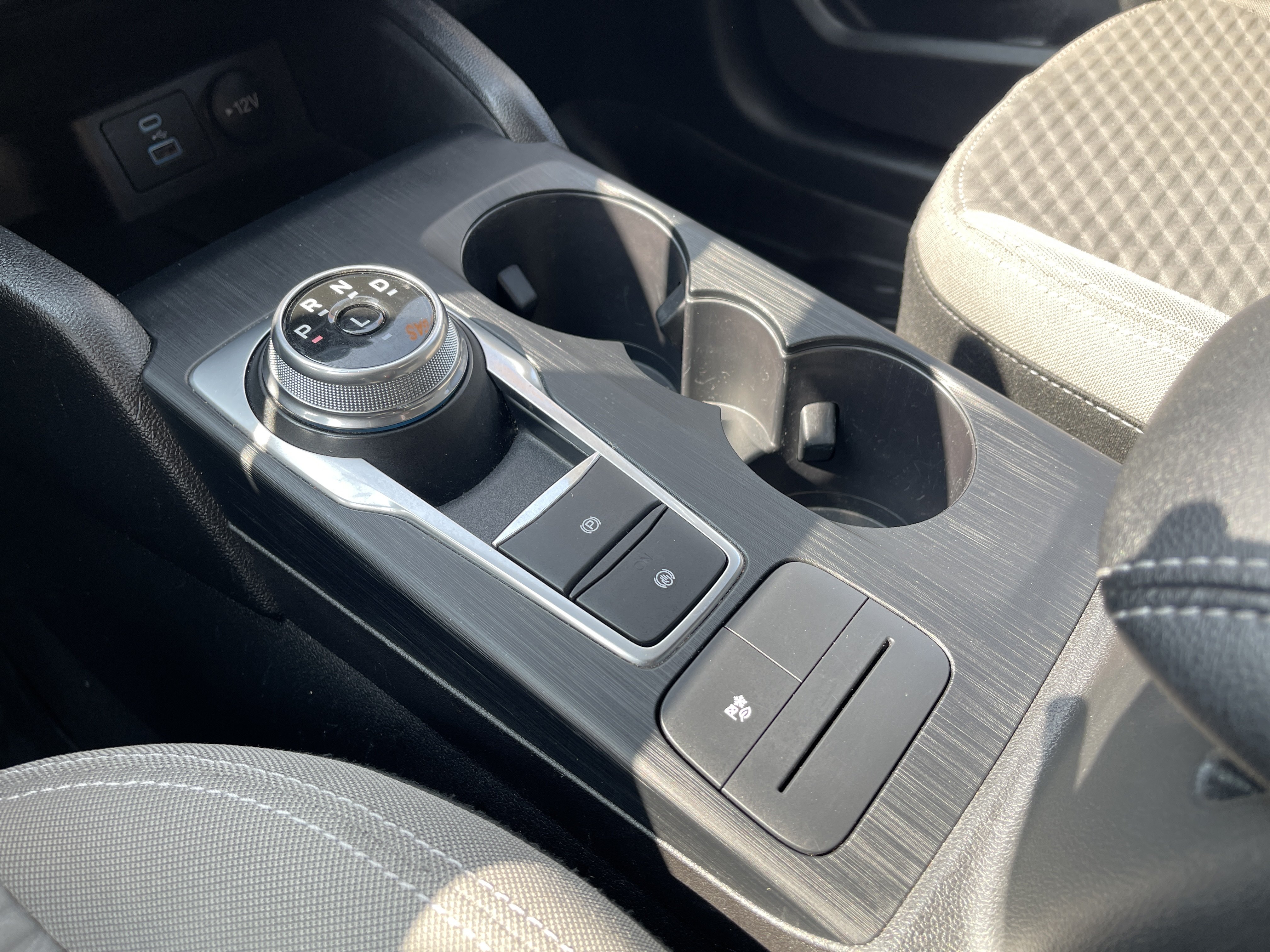 Certified 2022 Ford Escape SE AWD/4WD image 21